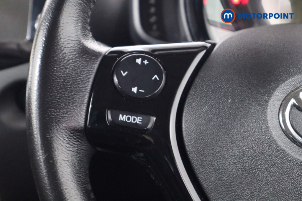 Toyota Aygo X-Play Manual Petrol Hatchback - Stock Number (1581886) - 7th supplementary image