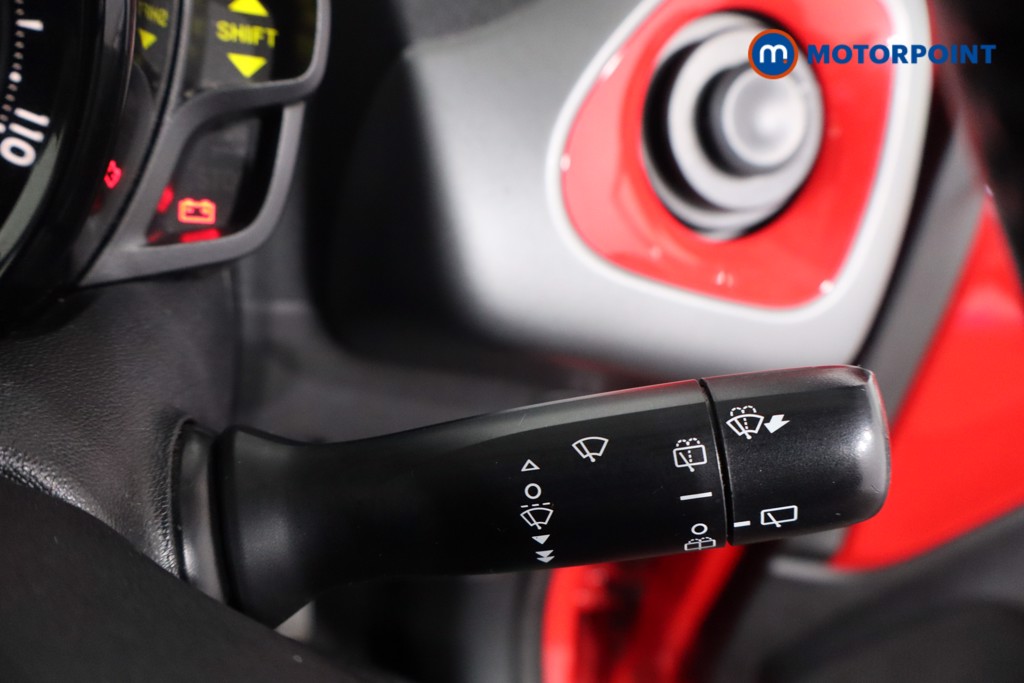 Toyota Aygo X-Play Manual Petrol Hatchback - Stock Number (1581886) - 16th supplementary image