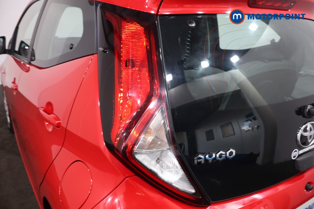 Toyota Aygo X-Play Manual Petrol Hatchback - Stock Number (1581886) - 31st supplementary image