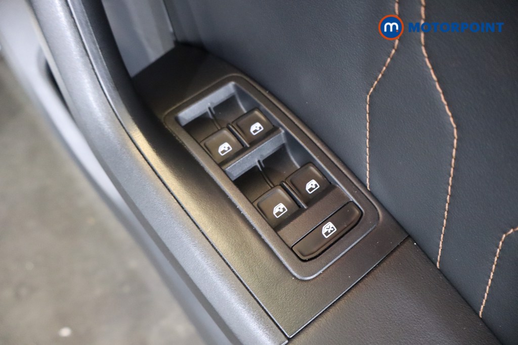 Cupra Ateca V2 Automatic Petrol SUV - Stock Number (1582266) - 18th supplementary image