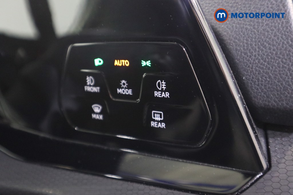 Volkswagen Golf GTI Automatic Petrol Hatchback - Stock Number (1582295) - 9th supplementary image