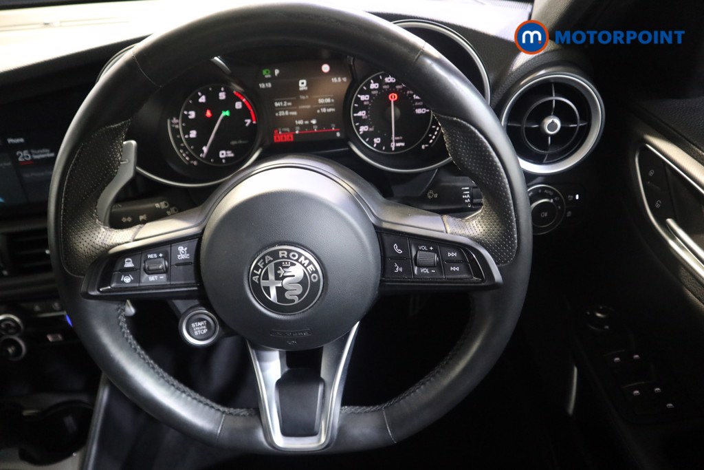 Alfa Romeo Giulia Veloce Automatic Petrol Saloon - Stock Number (1582302) - 2nd supplementary image