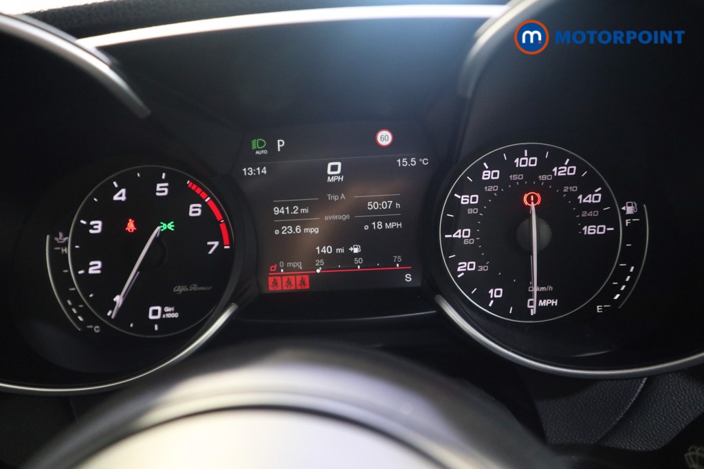 Alfa Romeo Giulia Veloce Automatic Petrol Saloon - Stock Number (1582302) - 5th supplementary image