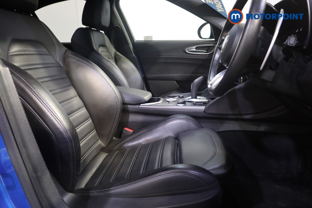 Alfa Romeo Giulia Veloce Automatic Petrol Saloon - Stock Number (1582302) - 14th supplementary image