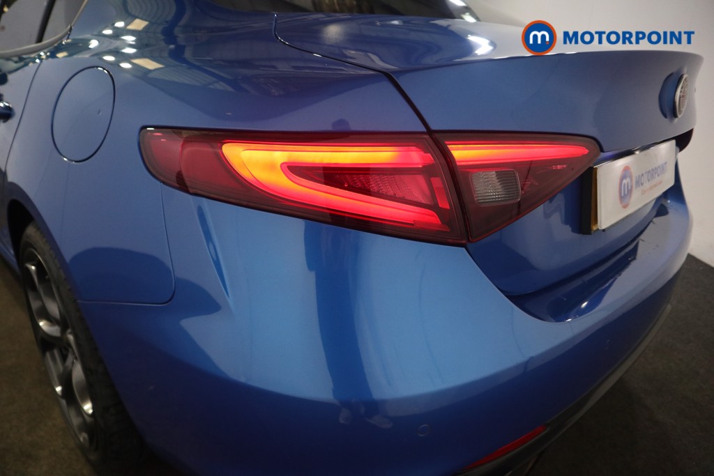 Alfa Romeo Giulia Veloce Automatic Petrol Saloon - Stock Number (1582302) - 24th supplementary image