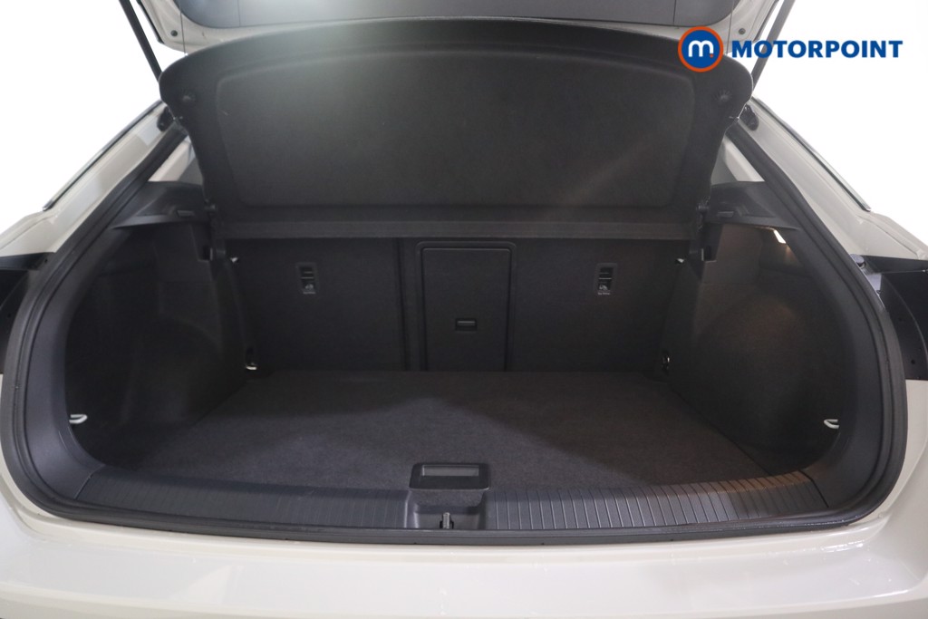 Volkswagen T-Roc Life Manual Petrol SUV - Stock Number (1582309) - 14th supplementary image