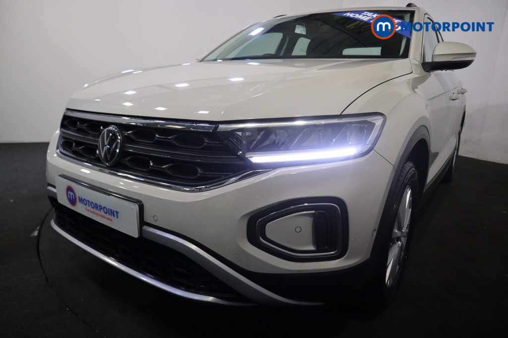 Volkswagen T-Roc Life Manual Petrol SUV - Stock Number (1582309) - 24th supplementary image