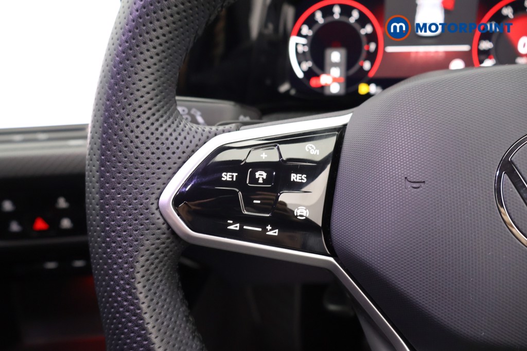 Volkswagen Golf R-Line Automatic Petrol Hatchback - Stock Number (1582372) - 2nd supplementary image