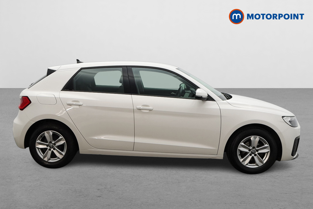 Audi A1 Technik Manual Petrol Hatchback - Stock Number (1582394) - Drivers side