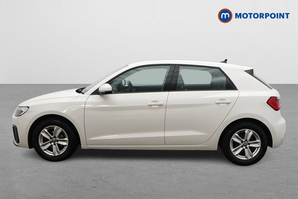 Audi A1 Technik Manual Petrol Hatchback - Stock Number (1582394) - Passenger side