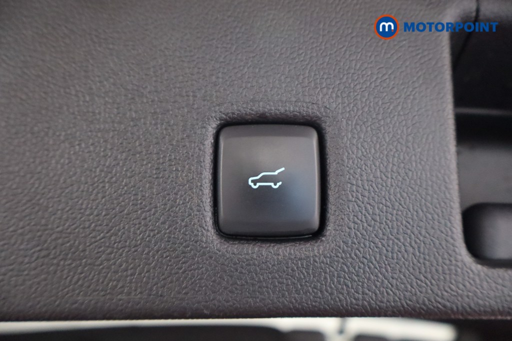 Ford Kuga St-Line Edition Automatic Petrol Plug-In Hybrid SUV - Stock Number (1582428) - 40th supplementary image