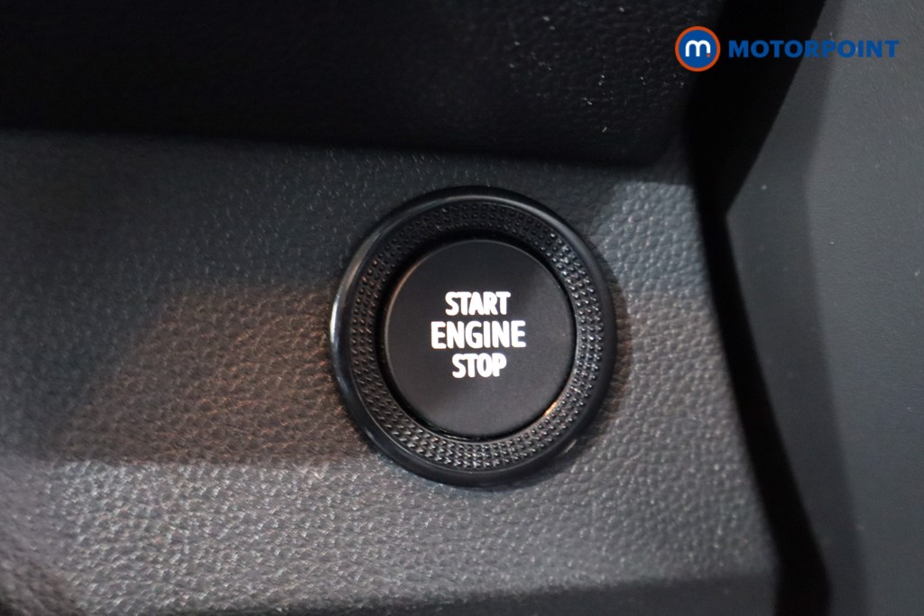 Dacia Sandero Stepway Prestige Manual Petrol Hatchback - Stock Number (1582511) - 13th supplementary image