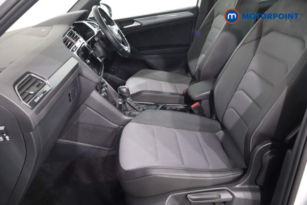 Volkswagen Tiguan R-Line Automatic Diesel SUV - Stock Number (1582512) - 4th supplementary image