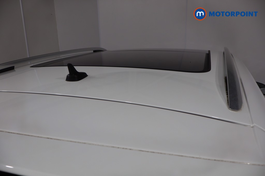 Volkswagen Tiguan R-Line Automatic Diesel SUV - Stock Number (1582512) - 32nd supplementary image