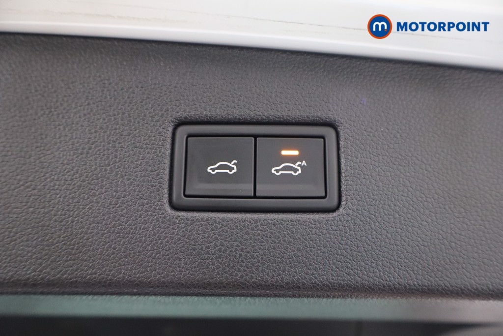 Volkswagen Tiguan R-Line Automatic Diesel SUV - Stock Number (1582512) - 36th supplementary image