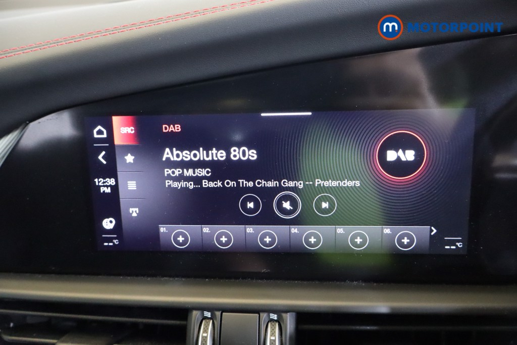 Alfa Romeo Giulia Competizione Automatic Petrol Saloon - Stock Number (1582593) - 5th supplementary image