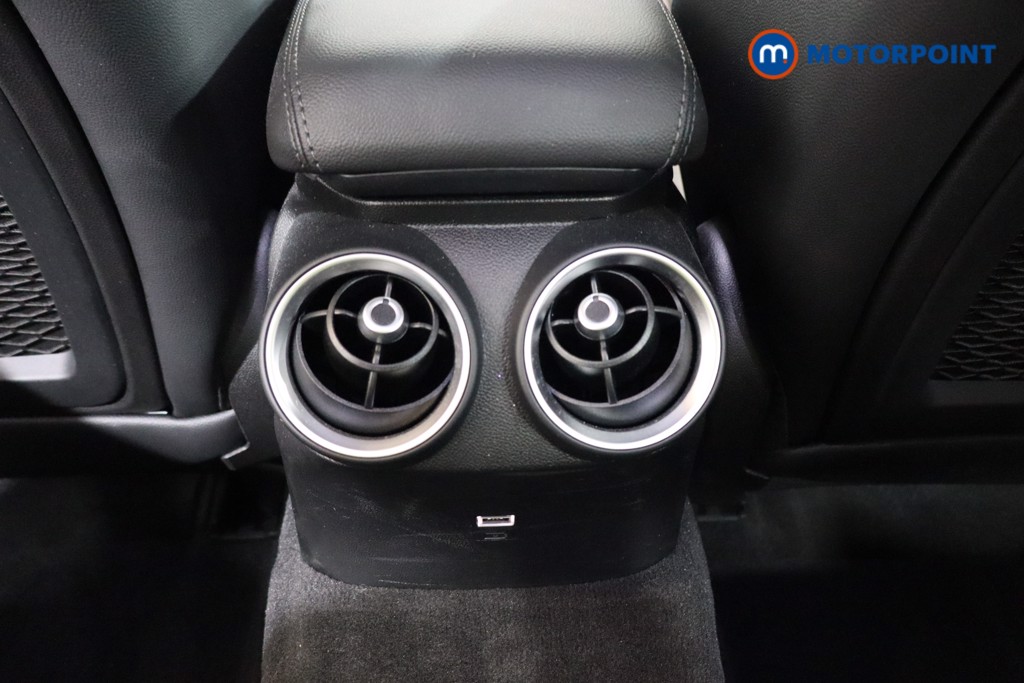 Alfa Romeo Giulia Competizione Automatic Petrol Saloon - Stock Number (1582593) - 24th supplementary image