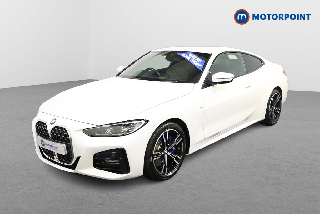 BMW 4 Series M Sport Automatic Diesel Coupe - Stock Number (1582911) - Passenger side front corner