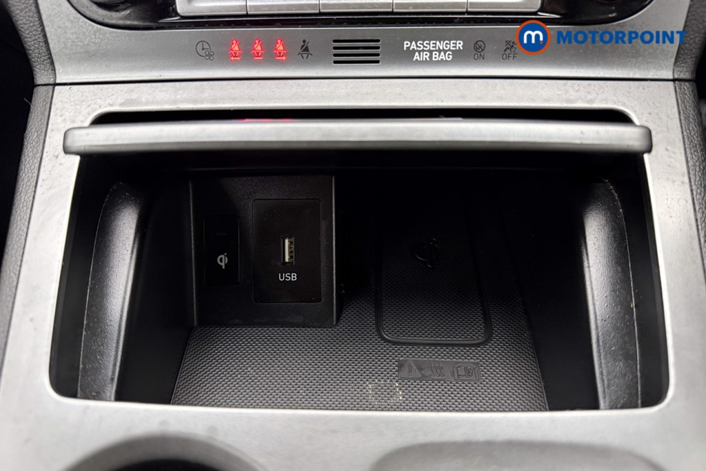 Hyundai Kona Premium Automatic Electric SUV - Stock Number (1583015) - 28th supplementary image