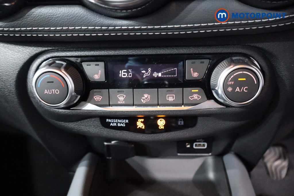 Nissan Juke Tekna Manual Petrol SUV - Stock Number (1583039) - 16th supplementary image