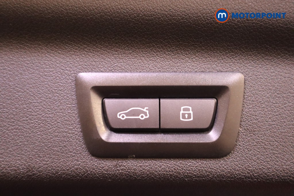 BMW X1 Xline Automatic Petrol Plug-In Hybrid SUV - Stock Number (1583072) - 30th supplementary image
