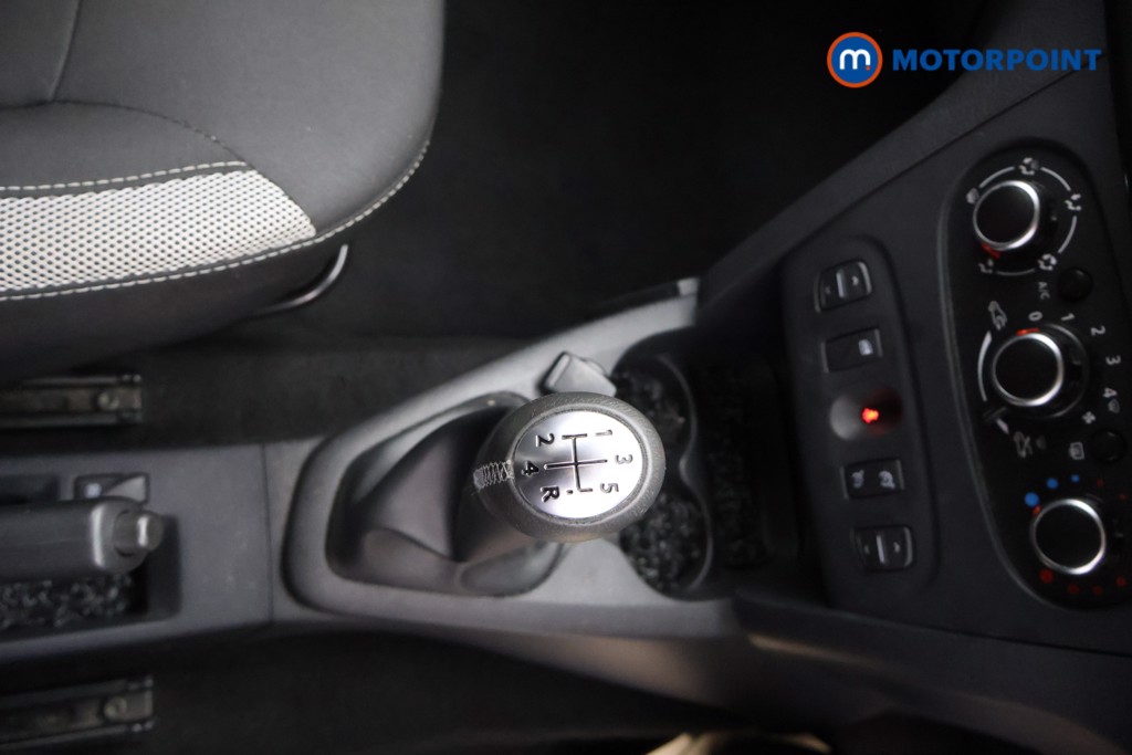 Dacia Logan Stepway Comfort Manual Petrol Estate - Stock Number (1583084) - 6th supplementary image