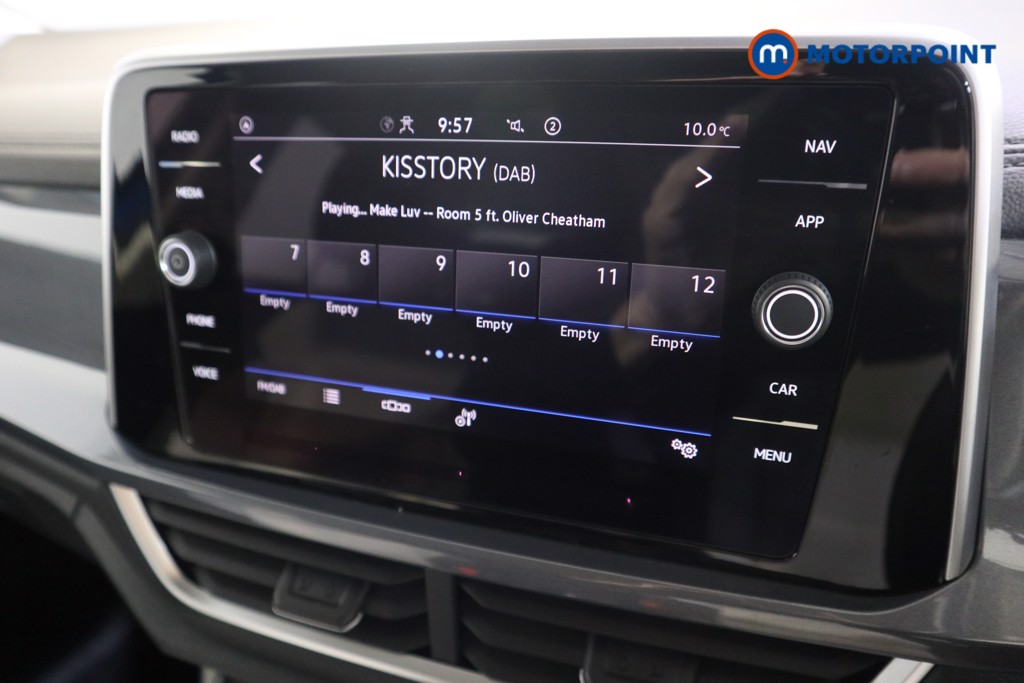Volkswagen T-Roc Style Manual Petrol SUV - Stock Number (1583137) - 6th supplementary image