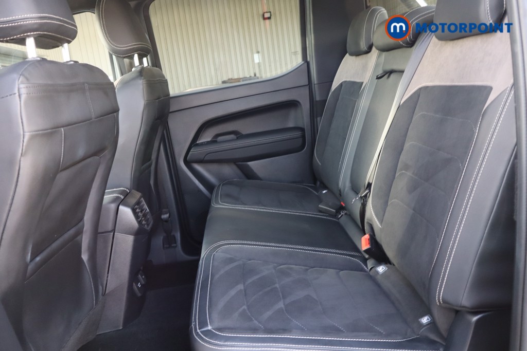 Volkswagen Amarok Style Automatic Diesel Double Cab Pick-Up - Stock Number (1583456) - Drivers side rear corner