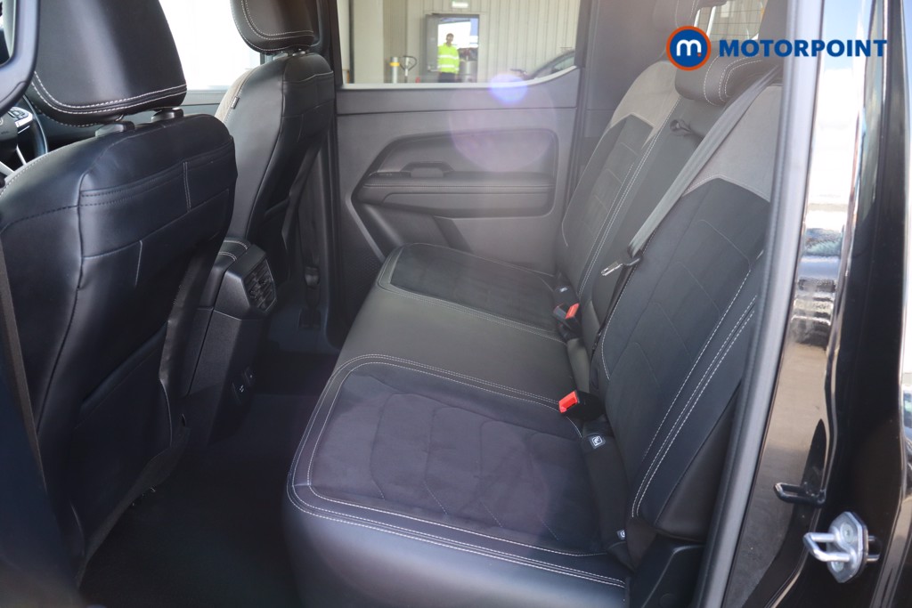 Volkswagen Amarok Style Automatic Diesel Double Cab Pick-Up - Stock Number (1583458) - Drivers side rear corner