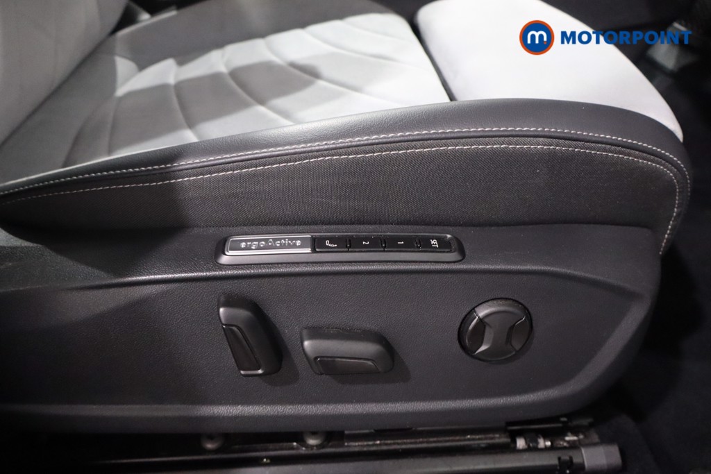 Volkswagen Id.3 Tour Pro S Automatic Electric Hatchback - Stock Number (1583541) - 23rd supplementary image