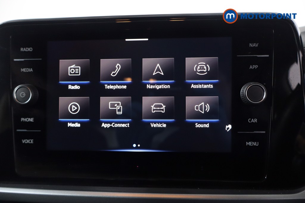 Volkswagen T-Roc Life Manual Petrol SUV - Stock Number (1583630) - 2nd supplementary image