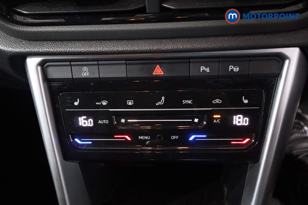 Volkswagen T-Roc Life Manual Petrol SUV - Stock Number (1583630) - 16th supplementary image