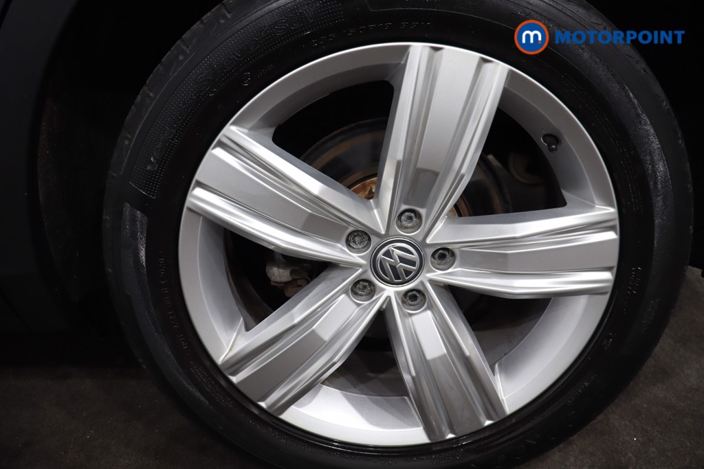 Volkswagen Tiguan Match Manual Petrol SUV - Stock Number (1583717) - 12th supplementary image