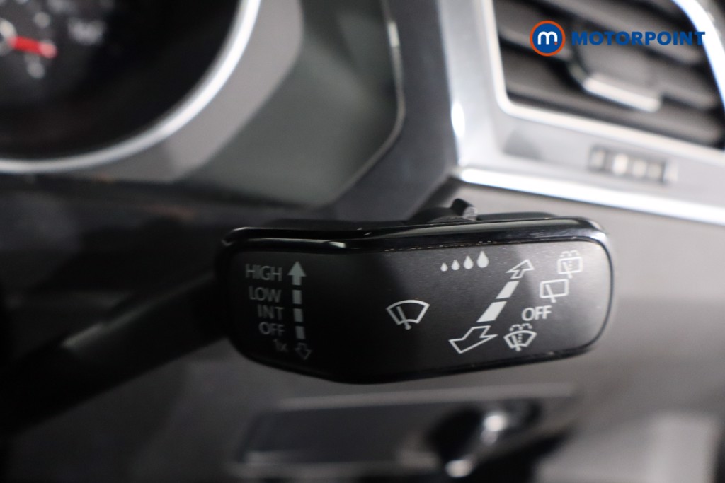 Volkswagen Tiguan Match Manual Petrol SUV - Stock Number (1583717) - 18th supplementary image