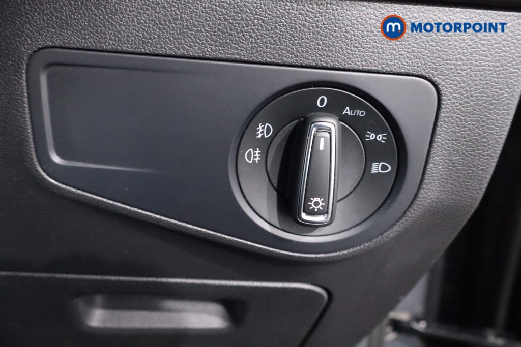 Volkswagen Tiguan Match Manual Petrol SUV - Stock Number (1583717) - 20th supplementary image