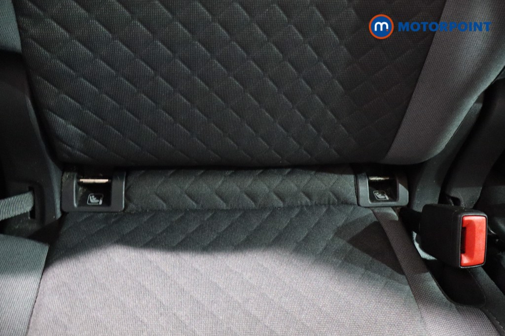 Volkswagen Tiguan Match Manual Petrol SUV - Stock Number (1583717) - 25th supplementary image