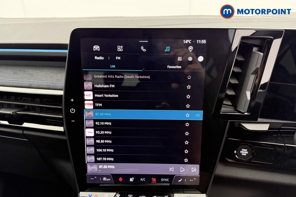 Renault Austral Techno Esprit Alpine Automatic Petrol-Electric Hybrid SUV - Stock Number (1583922) - 6th supplementary image