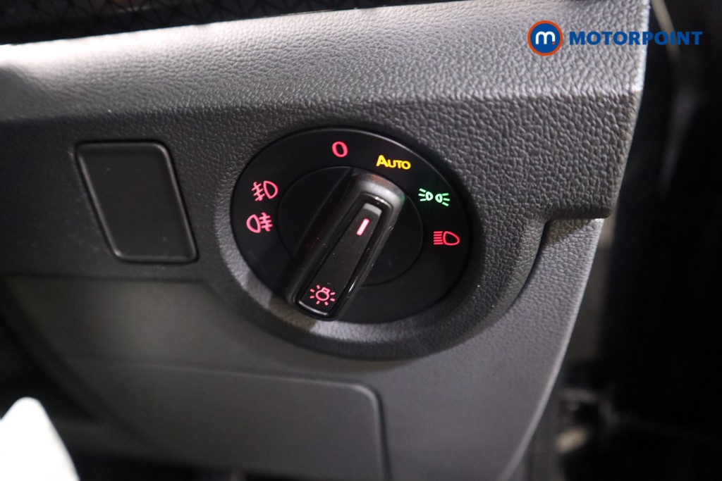 Volkswagen T-Cross SEL Manual Petrol SUV - Stock Number (1583948) - 9th supplementary image