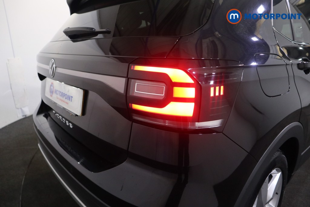 Volkswagen T-Cross SEL Manual Petrol SUV - Stock Number (1583948) - 21st supplementary image