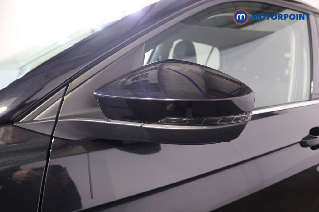 Volkswagen T-Cross SEL Manual Petrol SUV - Stock Number (1583948) - 23rd supplementary image