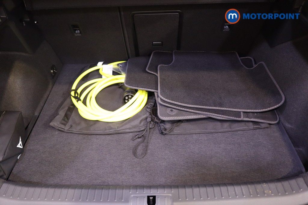 Cupra Formentor V1 Automatic Petrol Plug-In Hybrid SUV - Stock Number (1583985) - 28th supplementary image