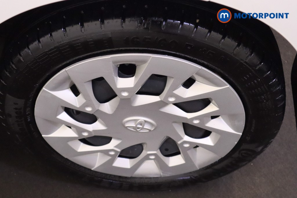 Toyota Aygo X-Play Manual Petrol Hatchback - Stock Number (1583986) - 9th supplementary image