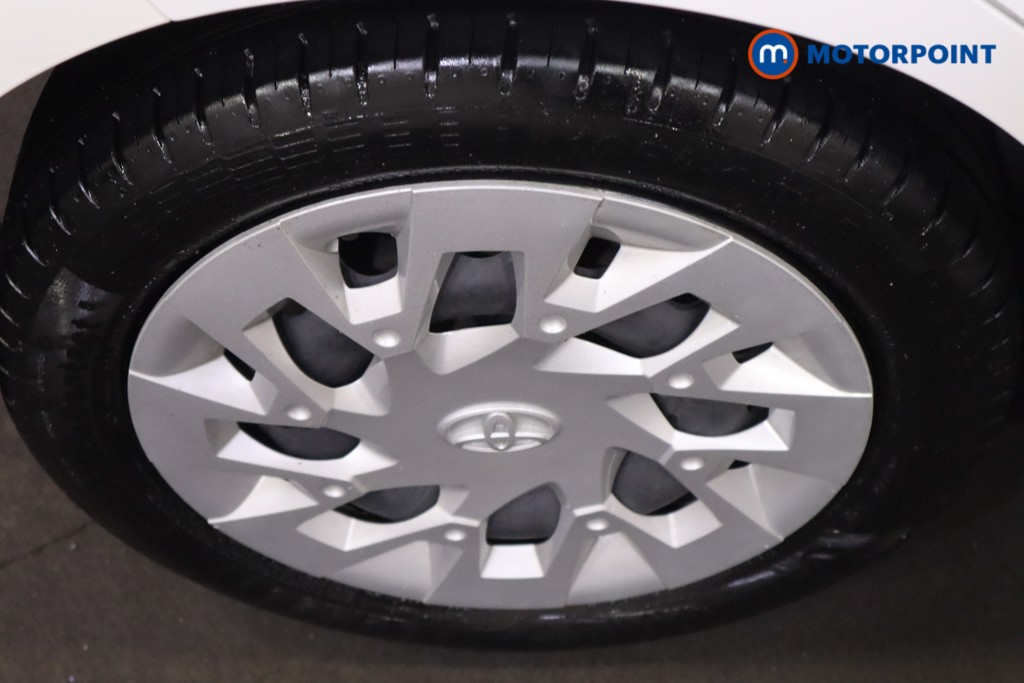Toyota Aygo X-Play Manual Petrol Hatchback - Stock Number (1583986) - 12th supplementary image