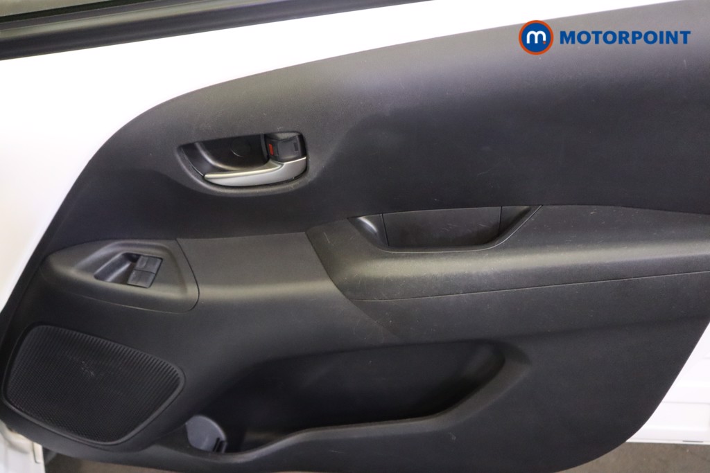 Toyota Aygo X-Play Manual Petrol Hatchback - Stock Number (1583986) - 13th supplementary image