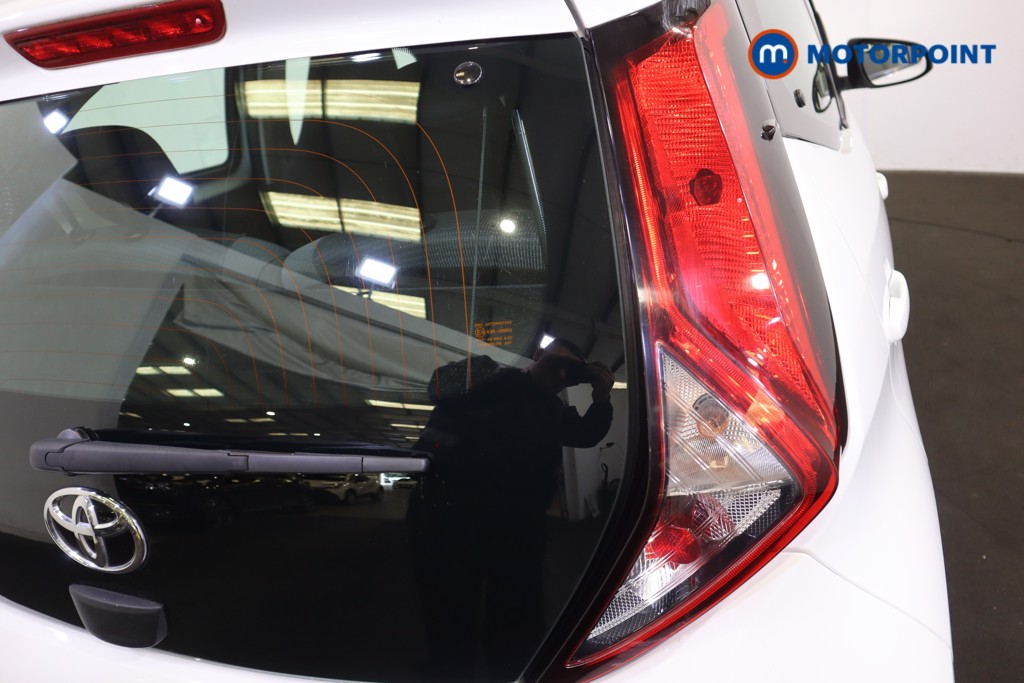 Toyota Aygo X-Play Manual Petrol Hatchback - Stock Number (1583986) - 31st supplementary image