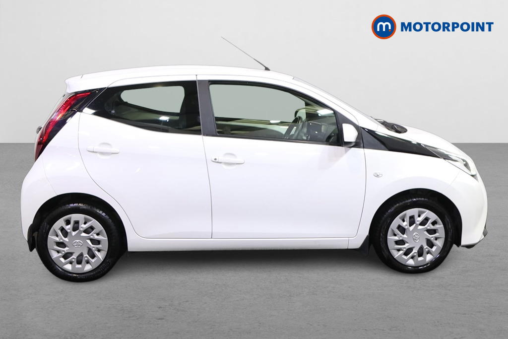 Toyota Aygo X-Play Manual Petrol Hatchback - Stock Number (1583986) - Drivers side
