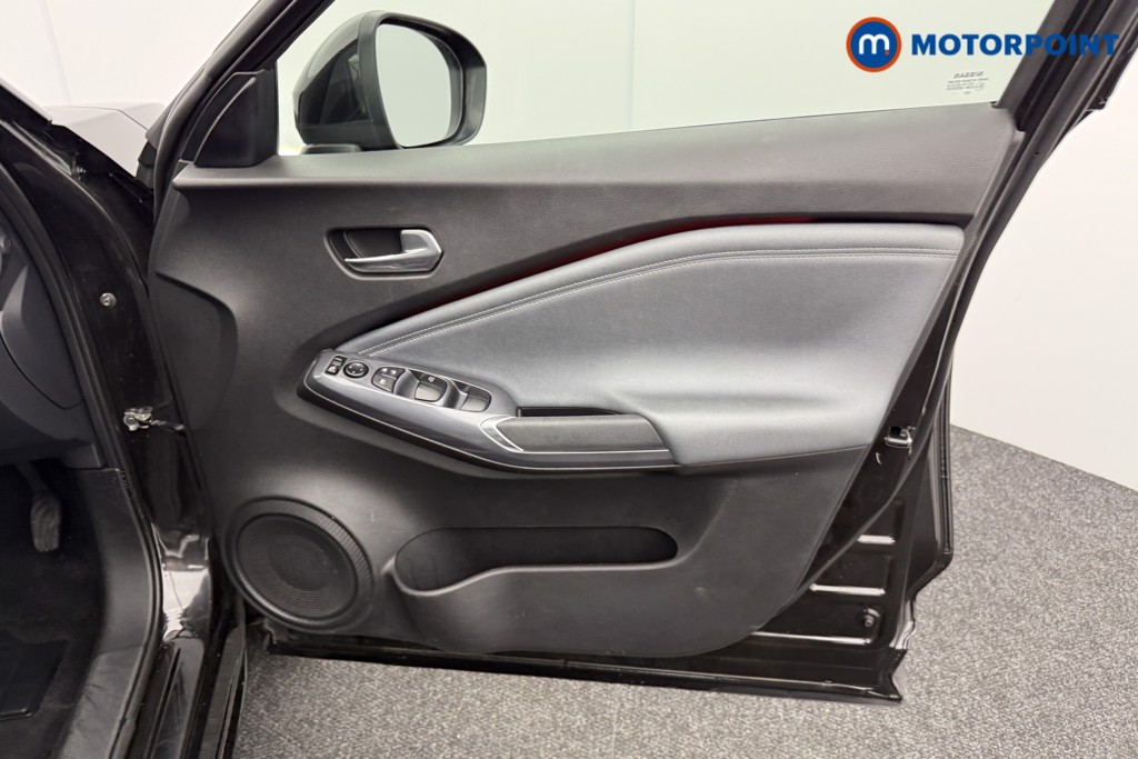 Nissan Juke Tekna Automatic Petrol SUV - Stock Number (1583998) - 15th supplementary image