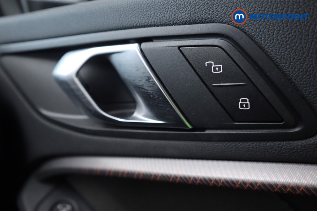 BMW 1 Series M135i Automatic Petrol Hatchback - Stock Number (1584114) - 9th supplementary image