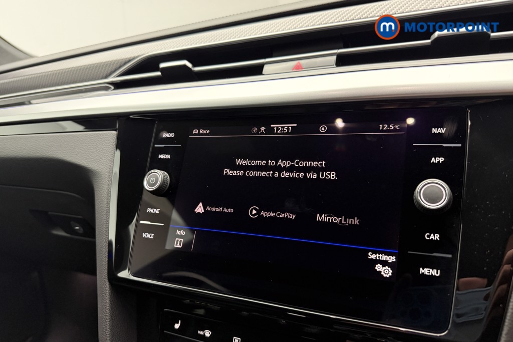 Volkswagen Arteon R Automatic Petrol Estate - Stock Number (1584137) - 12th supplementary image