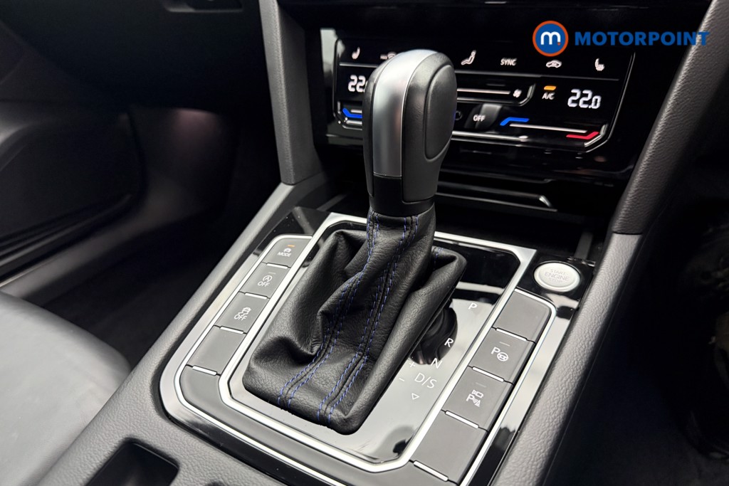 Volkswagen Arteon R Automatic Petrol Estate - Stock Number (1584137) - 15th supplementary image